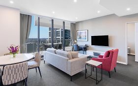 Meriton Suites Kent Street, Sydney